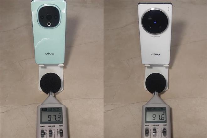 Y300全面评测：馅大皮薄嗓门大的续航神机爱游戏爱体育20小时续航惊人！vivo(图14)